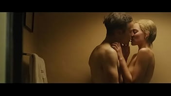 Margot Robbie wet tits in a sex scene