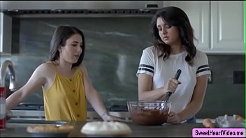 Horny Babes does a mess on the kitchen