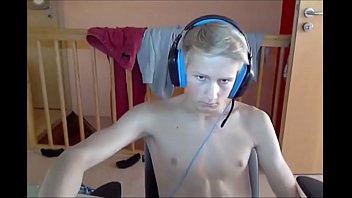 Cute Dutch Teen Shoot His Thick Load on arm and Sixpack