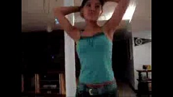 Sexy Dancing Babe With A Hot Body - spankbang.org