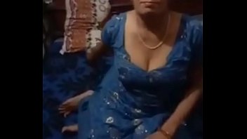 Bangladeshi Miad Aunty's Pussy Fingering For Money By Owner's Son