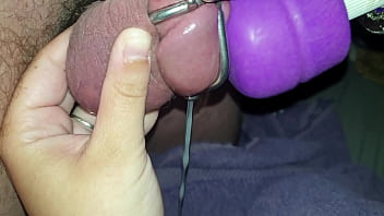 Chastity cage to cum